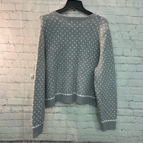 Old Navy Gray and White Button Up Crewneck Knotted Sweater XXL NWT - Picture 9 of 9